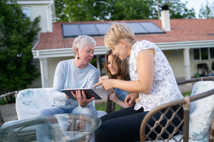 5.
Rentabilité sur les panneaux solaires à partir d'une dizaine d'années en moyenne :
